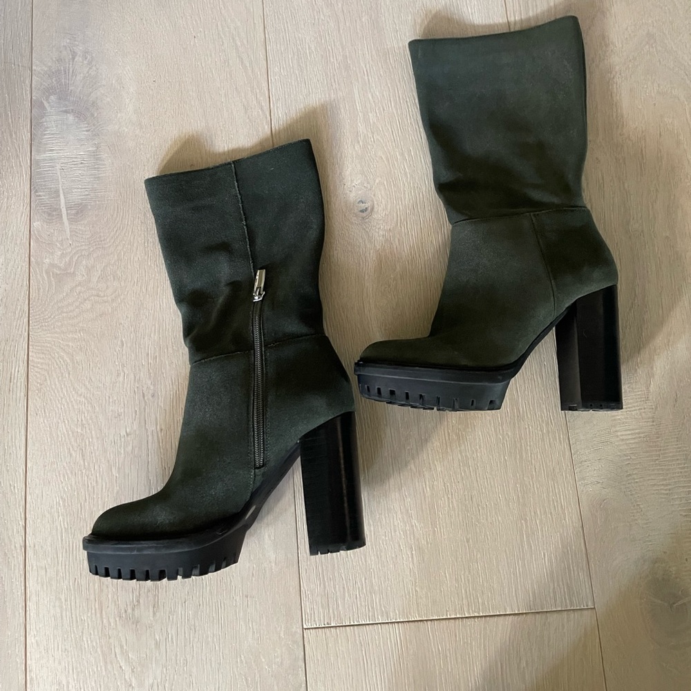 Euc Vince Camuto Eshitana Platform Boot - image 2